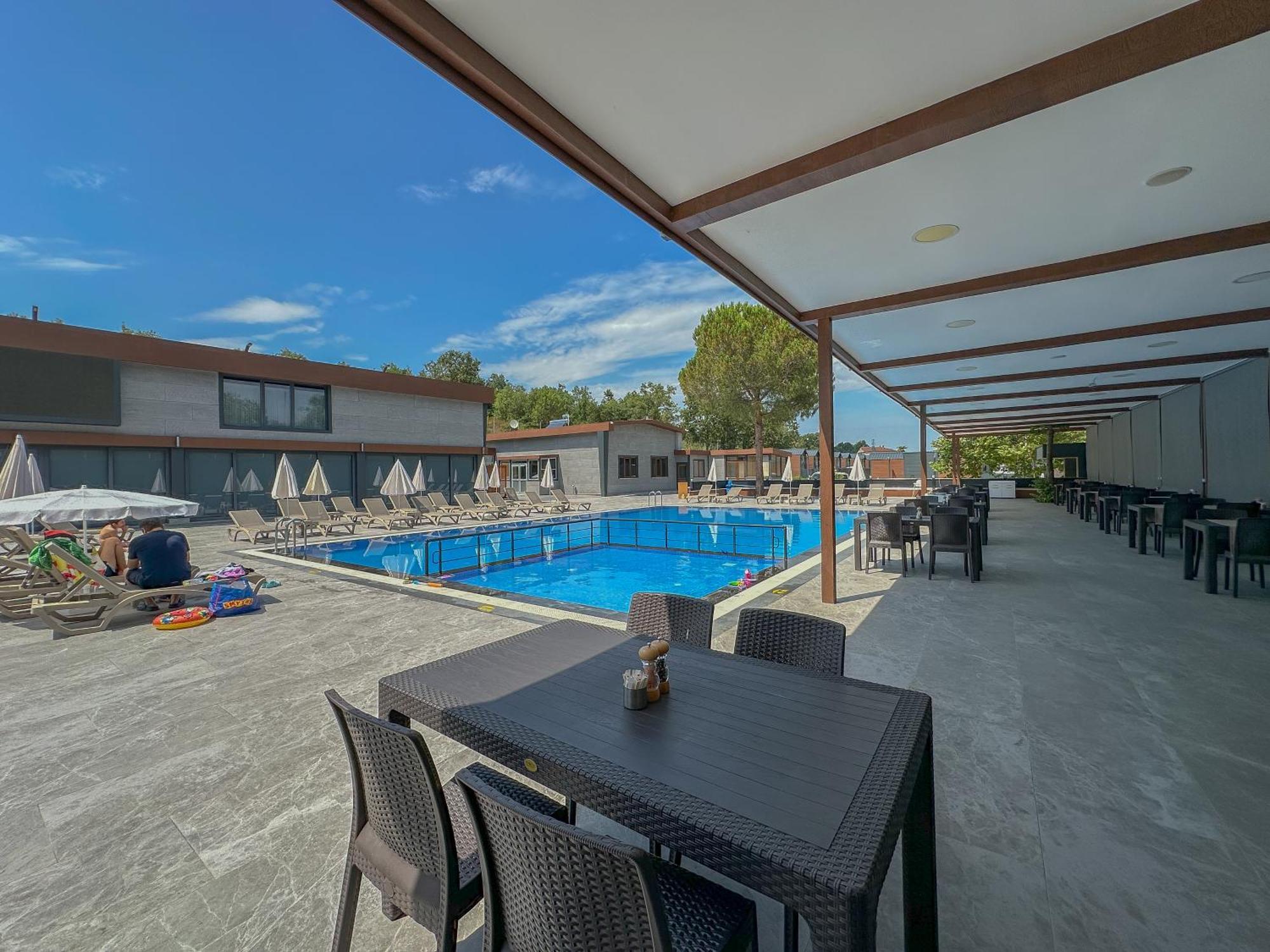 Baronet Tiny House Butik Otel Kadikoy  Bagian luar foto